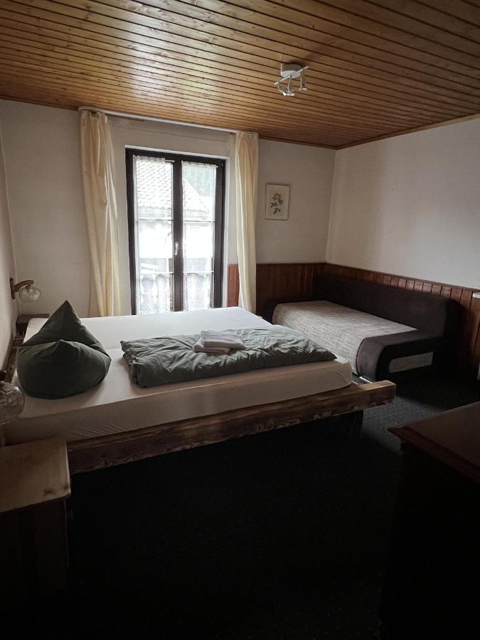 Gasthof Koenigstand جارمش بارتنكيرشن المظهر الخارجي الصورة